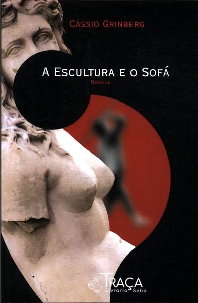 A Escultura E O Sofá