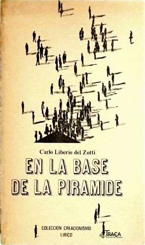 En la base de la piramide
