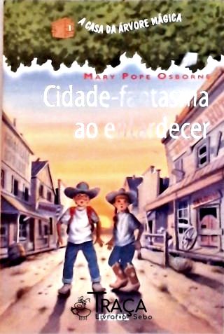 Cidade-fantasma Ao Entardecer