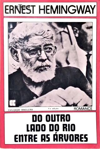 Do Outro Lado do Rio Entre as Árvores