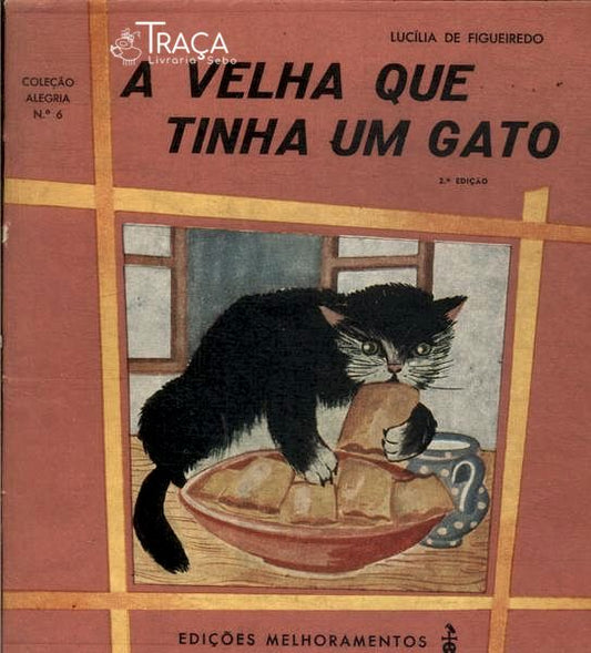 A Velha Que Tinha um Gato